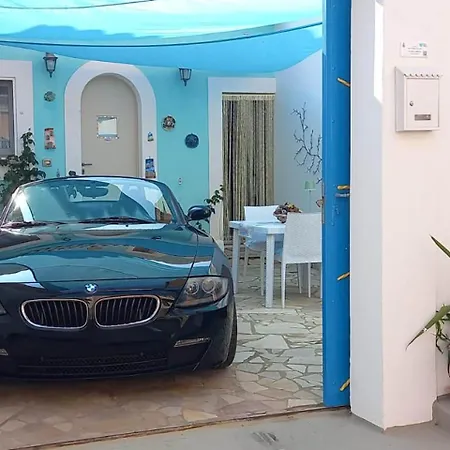 Giulia Sea View Guest house *